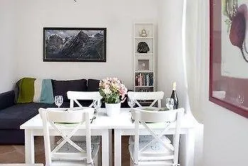 바레나 Casa Stacy 아파트